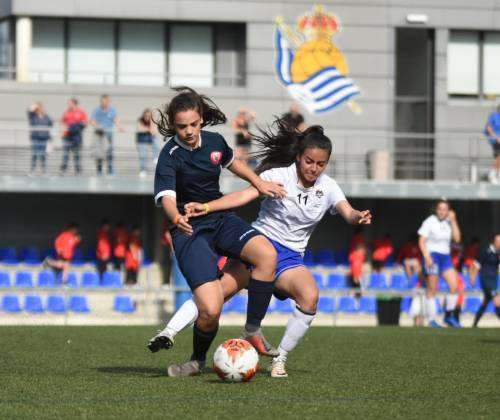 Le football féminin continue à grandir à la Donosti Cup