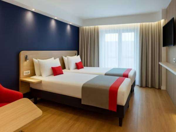 Holiday Inn