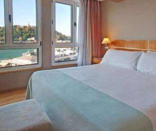 Tryp orly