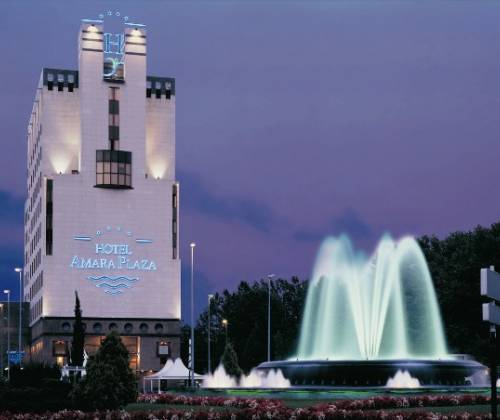 Amara plaza